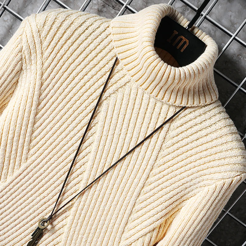 Suéter de cuello alto moderno e informal para hombre