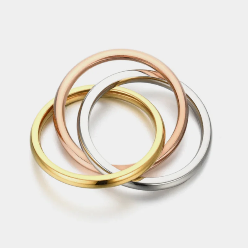 Trinity Interlocking Ring – Timeless Elegance for All